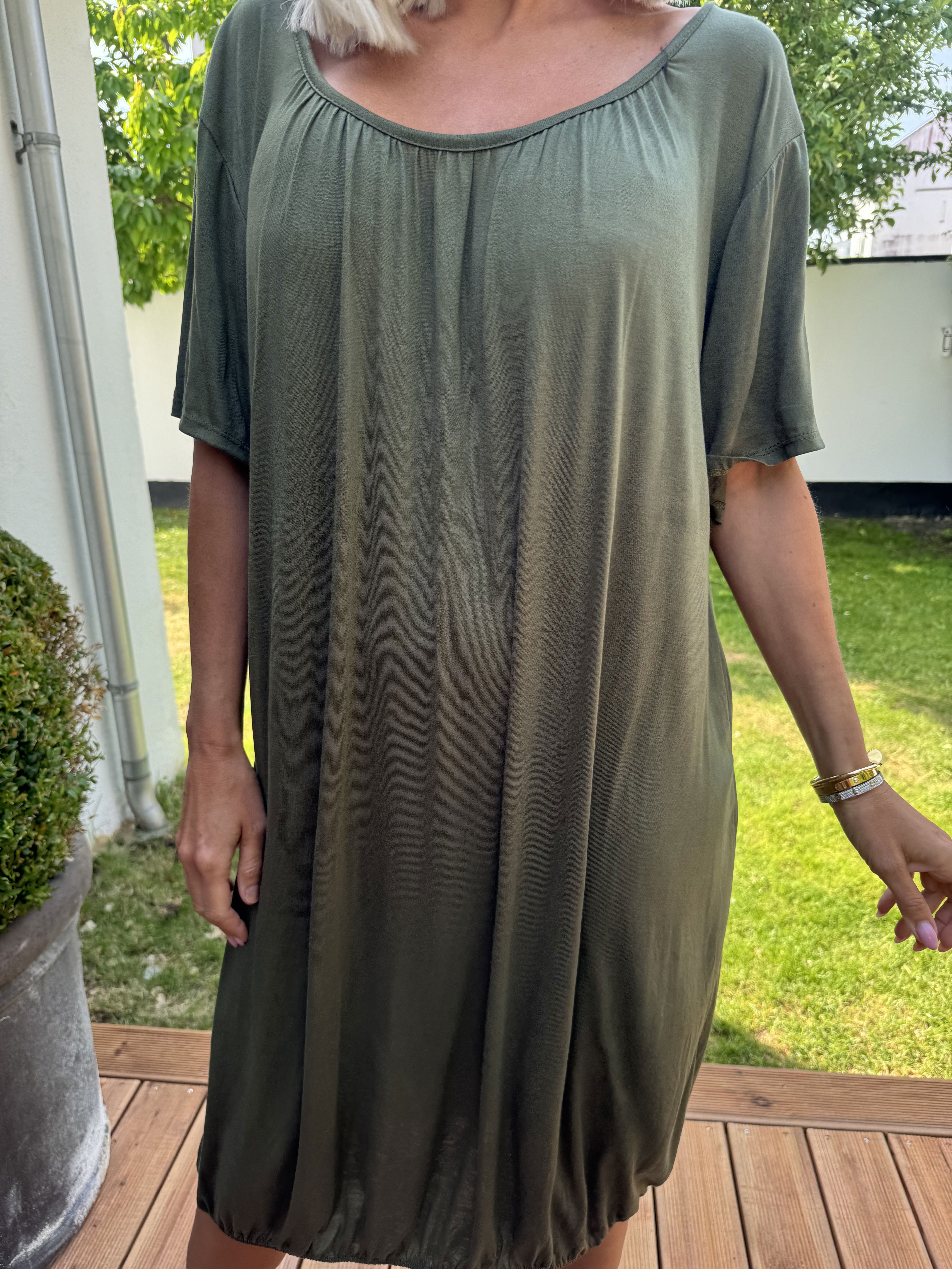 Miracle Dress - Basis kjole i viskose med elastik forneden